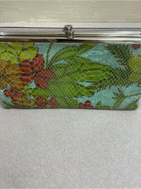 Hobo The Original Lauren Flower Clutch Wallet Floral Double Kiss Lock RARE